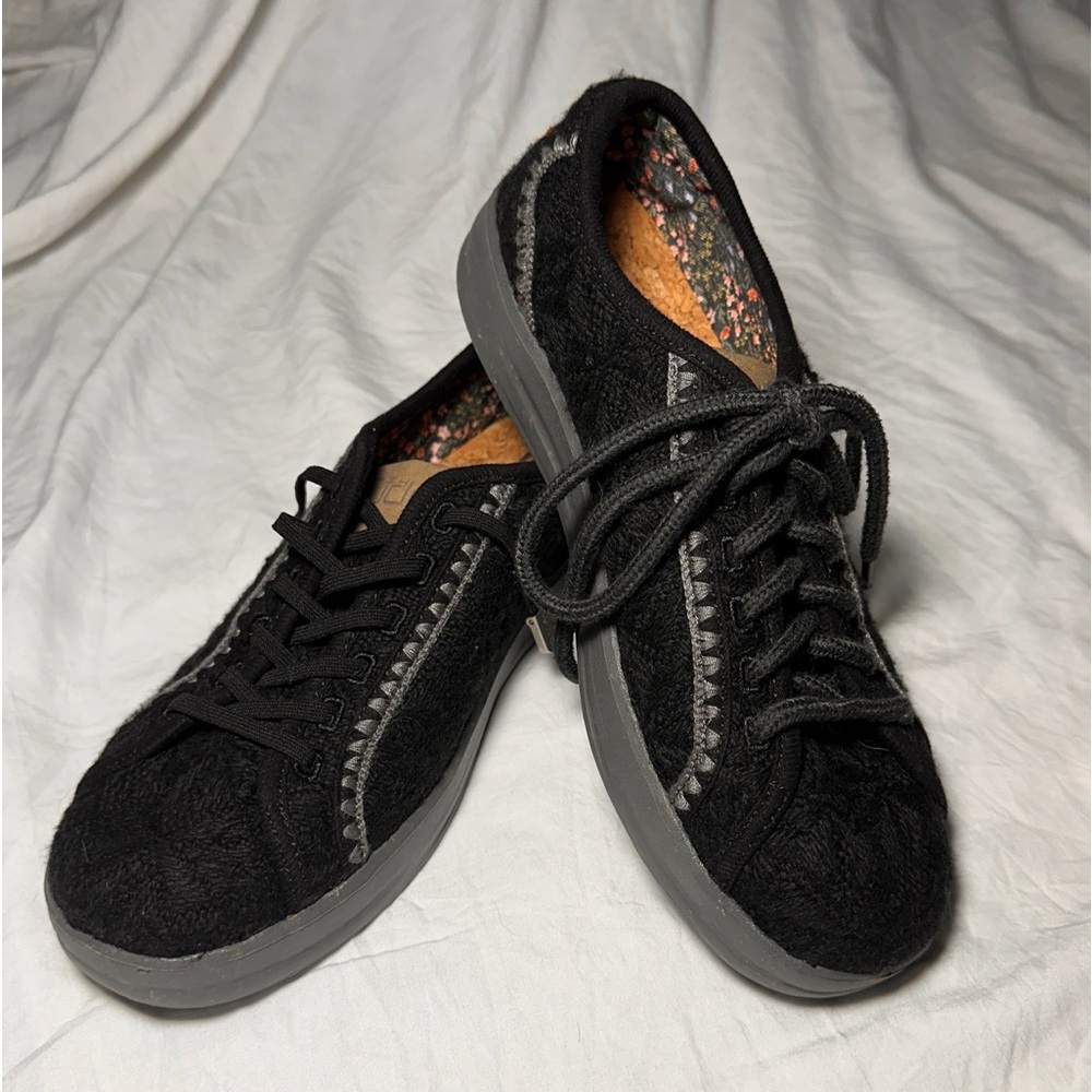 Hey Dude Wendy Wool Black and Gray Women’s 7 Comfort Lightweight Cozy Shoes